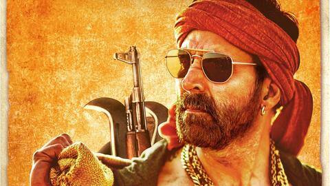 'Bachchhan Paandey' review: Akshay pulls endearing killer act, albeit semi-successfully 'Bachchhan Paandey' review: Akshay pulls endearing killer act, albeit semi-successfully