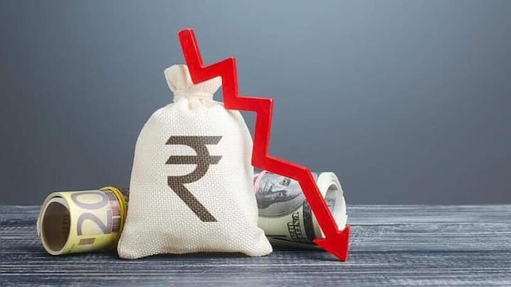 Indian rupee hits record low, crosses ₹90/dollar for first time