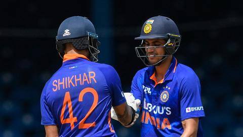 WI vs IND, 1st ODI: Shikhar Dhawan falls for 97 WI vs IND, 1st ODI: Shikhar Dhawan falls for 97