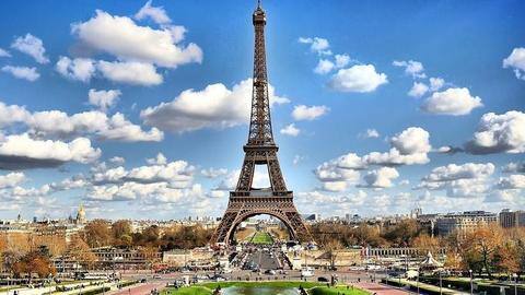 Eiffel Tower Day: Some facts about the monument Eiffel Tower Day: Some facts about the monument