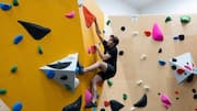Bouldering v/s jump squats: Which is better for leg power?