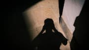Shadowgraphy 101: Tips to create stunning hand shadows