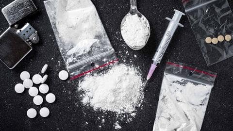 Woman held with synthetic drugs weighing 1kg in Bengaluru Woman held with synthetic drugs weighing 1kg in Bengaluru