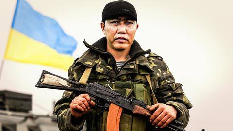 India asks its nationals to leave Ukraine amid border tensions India asks its nationals to leave Ukraine amid border tensions