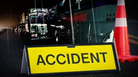 18 laborers, sleeping on road, killed in accident in UP 18 laborers, sleeping on road, killed in accident in UP