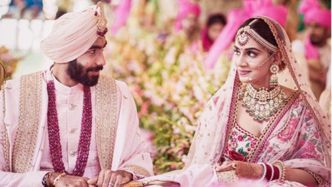 Cricketer Jasprit Bumrah ties the knot with Sanjana Ganesan Cricketer Jasprit Bumrah ties the knot with Sanjana Ganesan