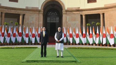 Japan announces Rs 3.2L crore investment in India Japan announces Rs 3.2L crore investment in India