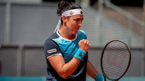 2022 Madrid Open: Ons Jabeur beats Simona Halep in quarters 2022 Madrid Open: Ons Jabeur beats Simona Halep in quarters