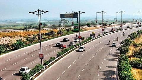 6km Noida road stretch to be "dust-free" by September-end 6km Noida road stretch to be "dust-free" by September-end