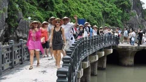 Taiwan: 152 Vietnamese tourists 'disappear' during holiday; search is on Taiwan: 152 Vietnamese tourists 'disappear' during holiday; search is on
