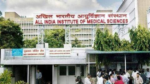 Delhi: AIIMS doctor commits suicide after fight with wife Delhi: AIIMS doctor commits suicide after fight with wife