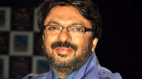 Karni Sena members attack Sanjay Leela Bhansali's film sets Karni Sena members attack Sanjay Leela Bhansali's film sets