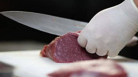 Bangkok: Vegetarian restaurant chef kills customer, serves him to others Bangkok: Vegetarian restaurant chef kills customer, serves him to others