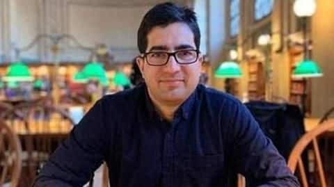 IAS topper Shah Faesal quits to protest against Kashmir killings IAS topper Shah Faesal quits to protest against Kashmir killings