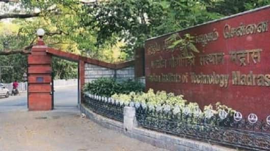 Valentine's Day Effect : IIT Madras Student Stabbed His Fellow ...