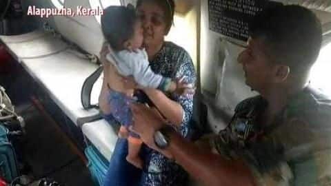 Kerala floods: IAF saves baby in dramatic rescue operation Kerala floods: IAF saves baby in dramatic rescue operation