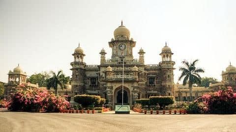 Survey: Indore, Bhopal & Chandigarh are India's cleanest cities Survey: Indore, Bhopal & Chandigarh are India's cleanest cities
