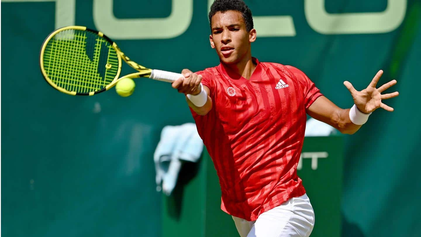 Halle Open: Felix stuns Roger Federer to reach quarter-final