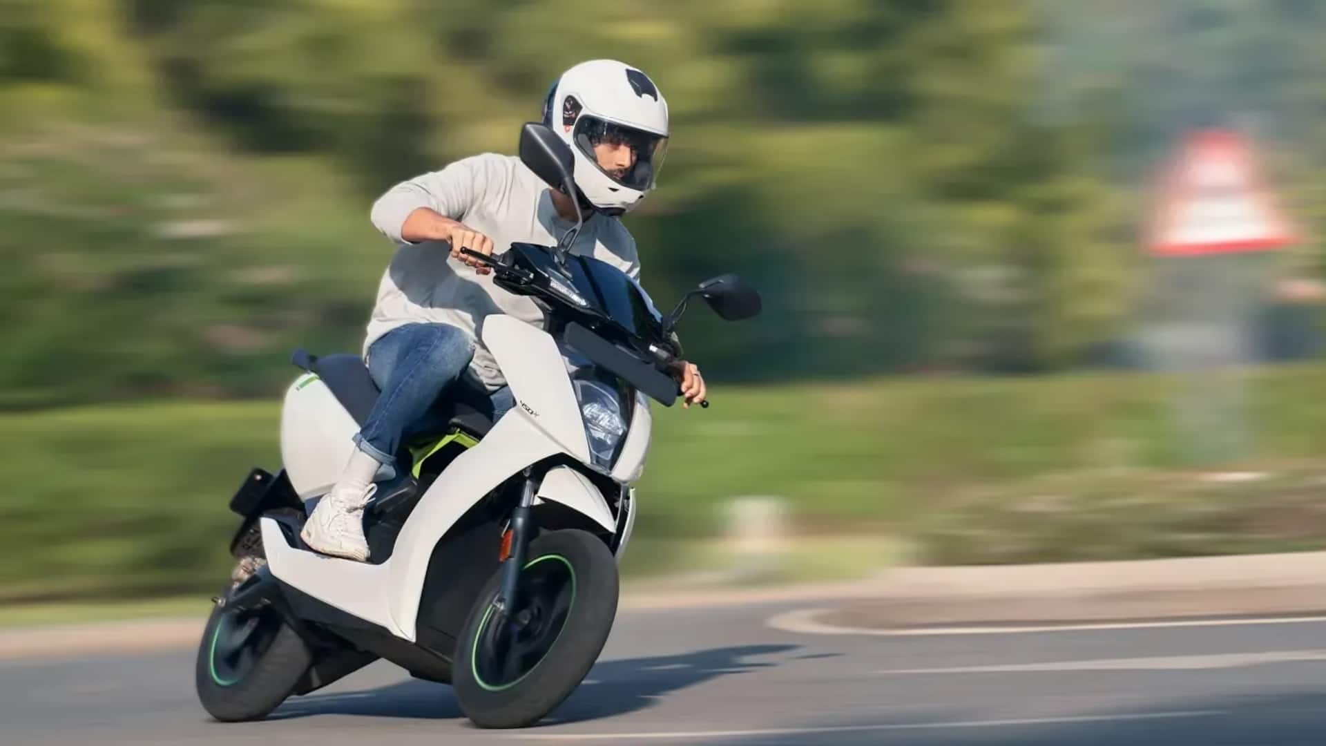 Ather Energy announces festive offers on electric scooters: Check deals
