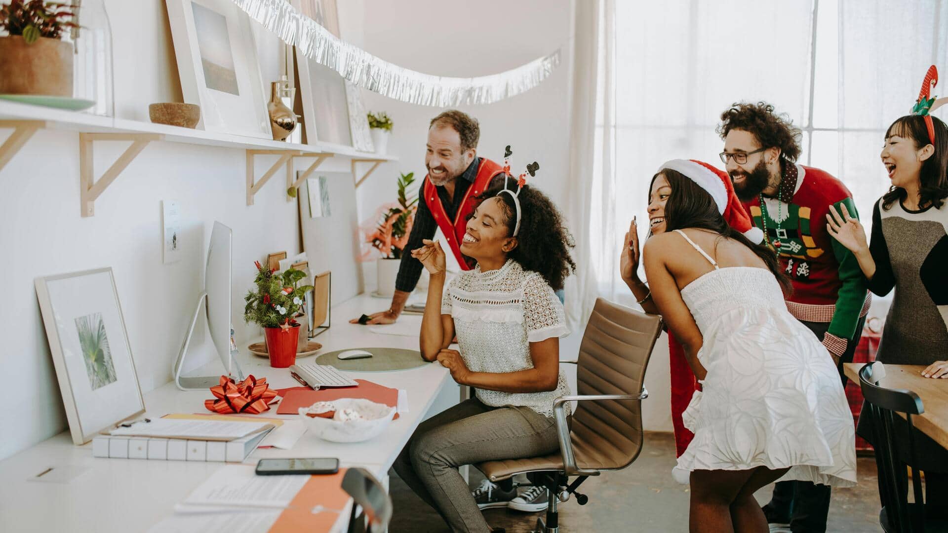 Virtual party: Easy tips for a celebration that pops online