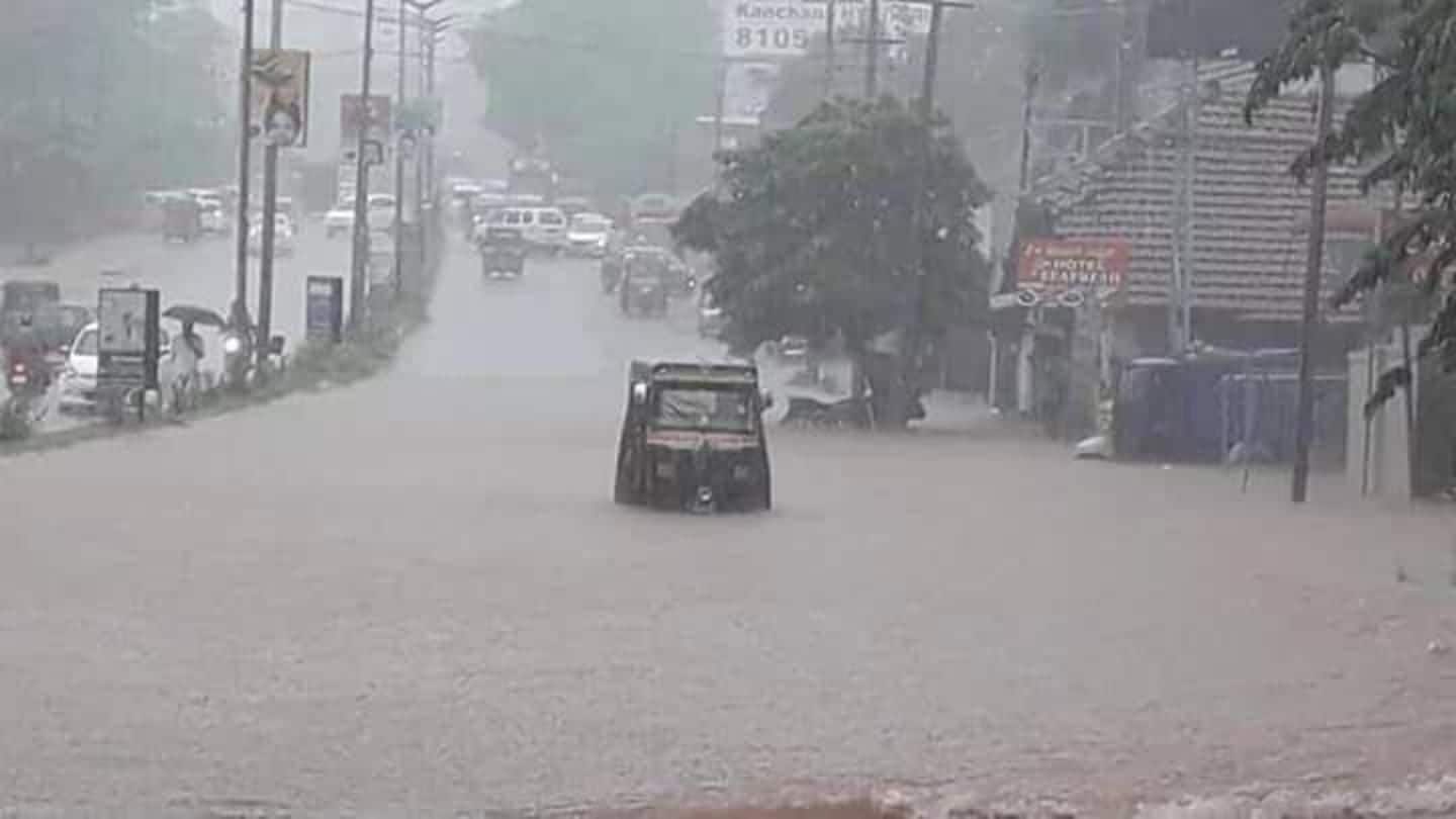 Heavy rain lashes Delhi; traffic jams, water-logging at several places