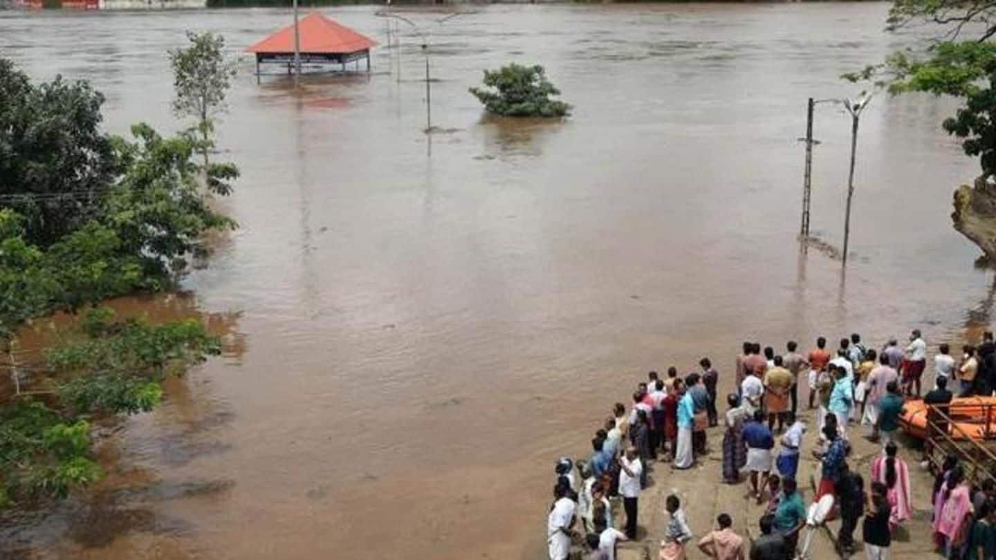 #KeralaFloods: Rahul Gandhi urges Congress workers to help affected people