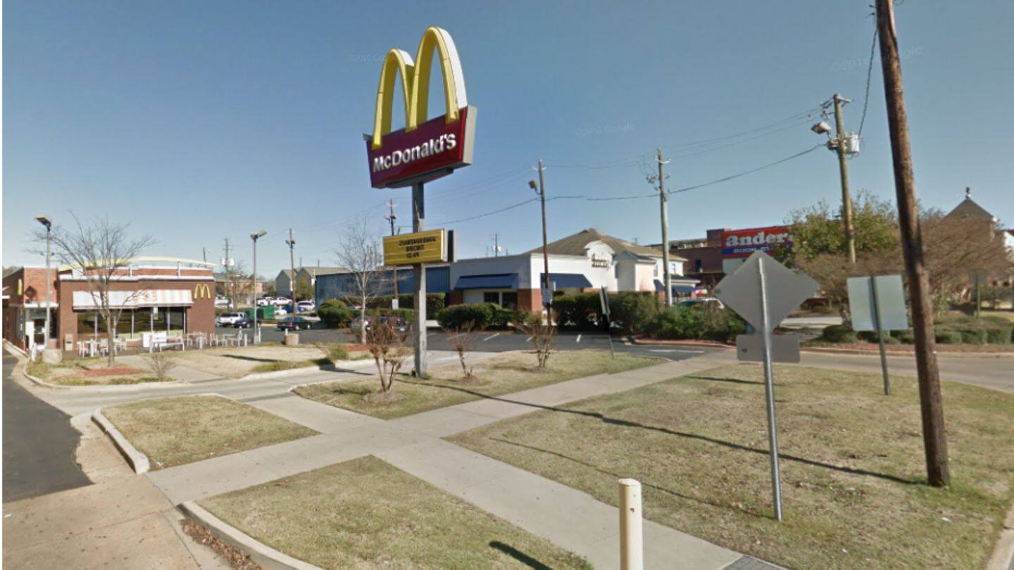 US: Shooting at Alabama McDonald's leaves 1 dead, 4 wounded