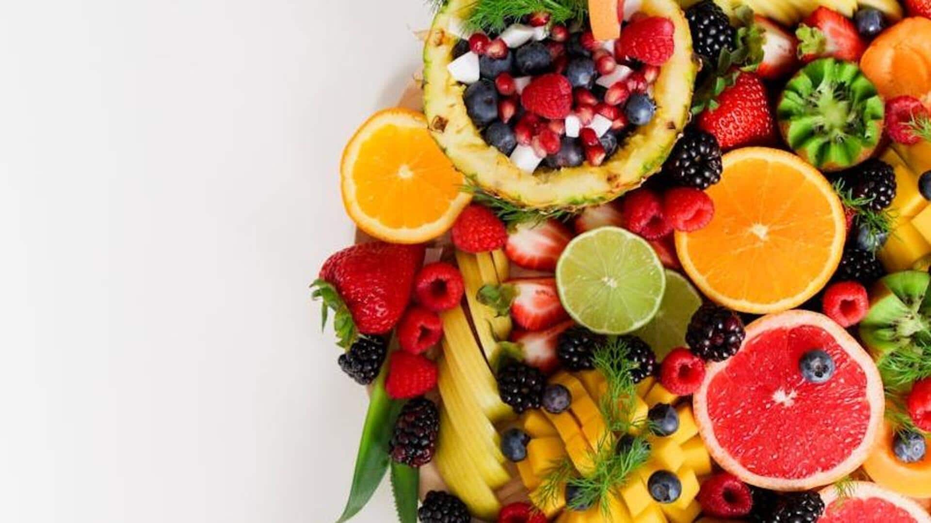 Antioxidant-rich fruit salads for good skin