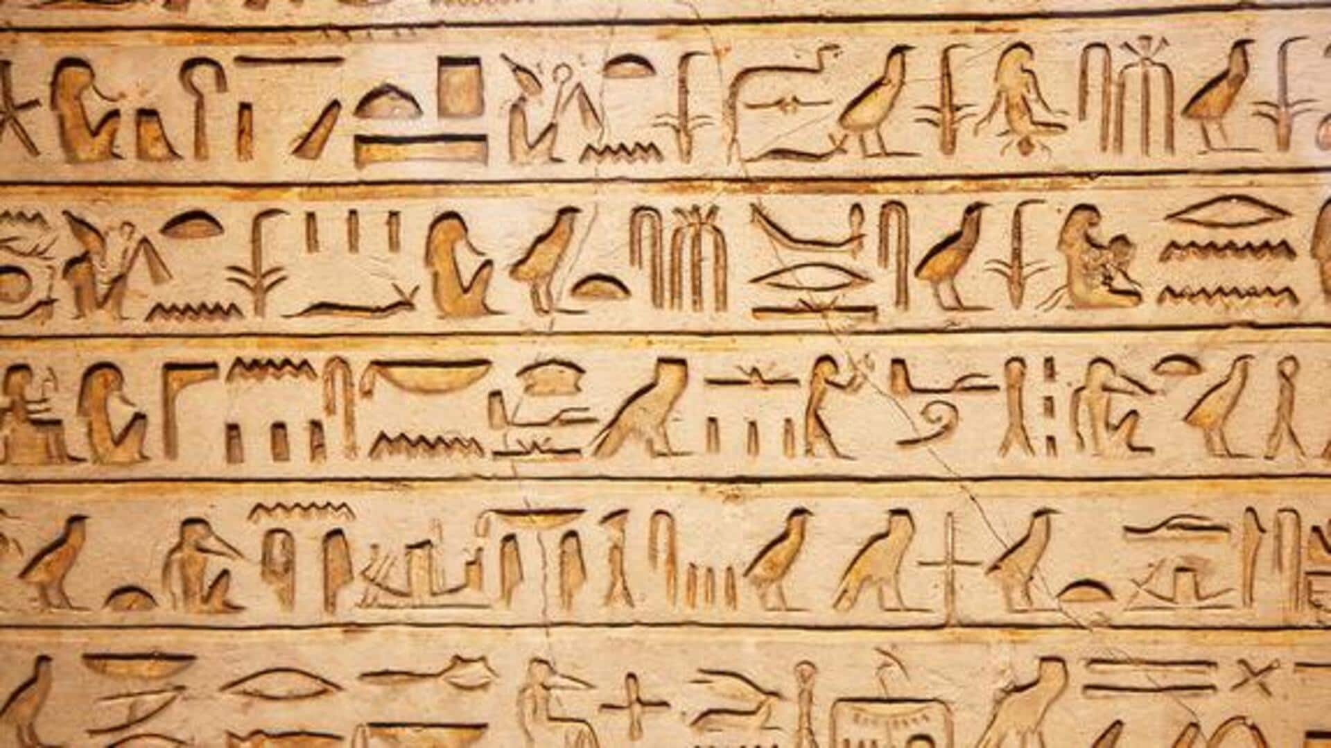 What are hieroglyphs? 