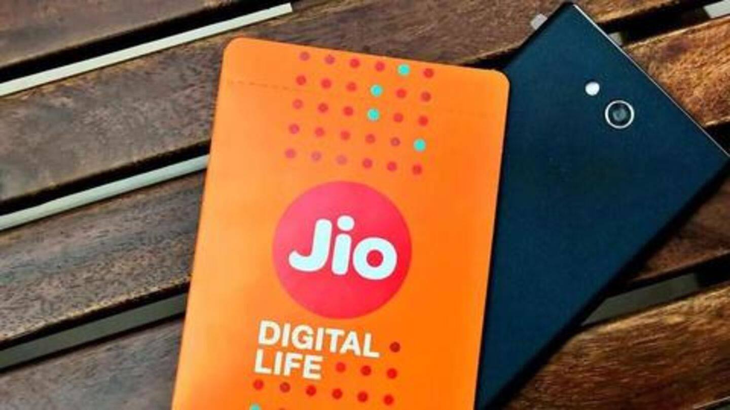 These Jio plans offer up to 3,000 FUP calling minutes These Jio plans offer up to 3,000 FUP calling minutes