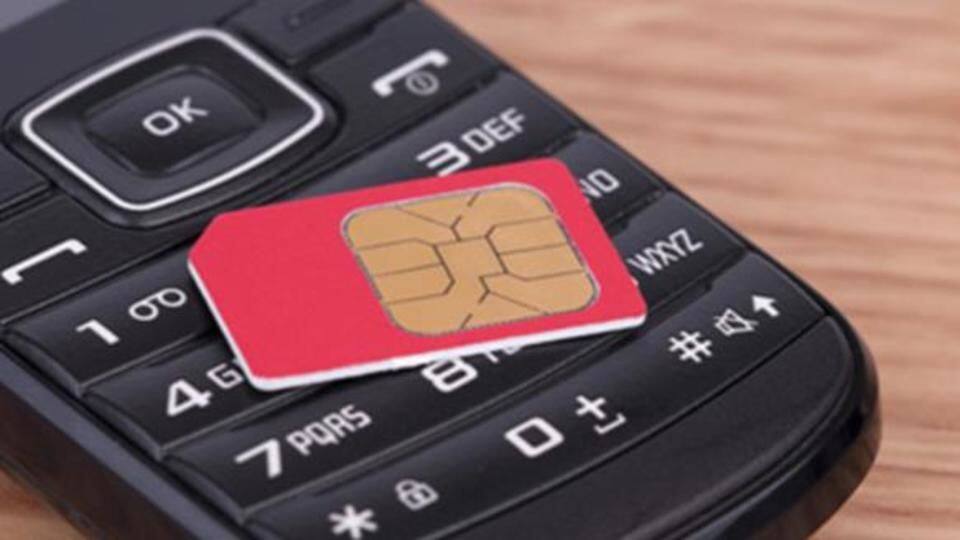You need to link your SIM to Aadhaar, too! You need to link your SIM to Aadhaar, too!