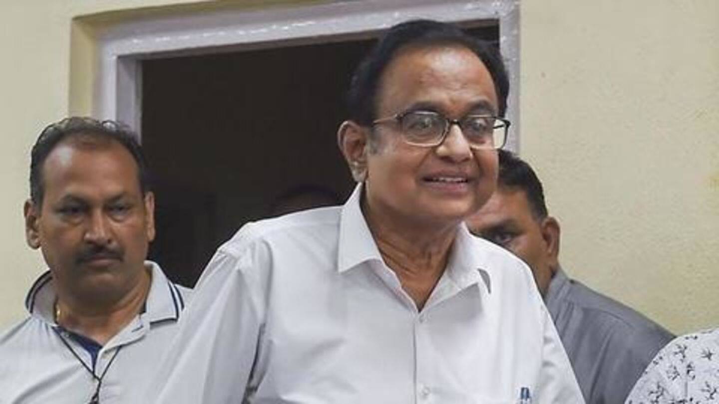 Earlier, Chidambaram signaled "5%" when asked about his custody Earlier, Chidambaram signaled "5%" when asked about his custody