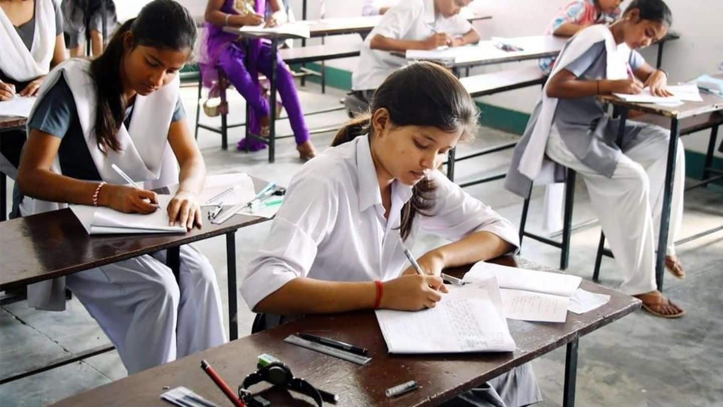 Bihar: Aadhaar to be made mandatory for examinations following topper-fraud