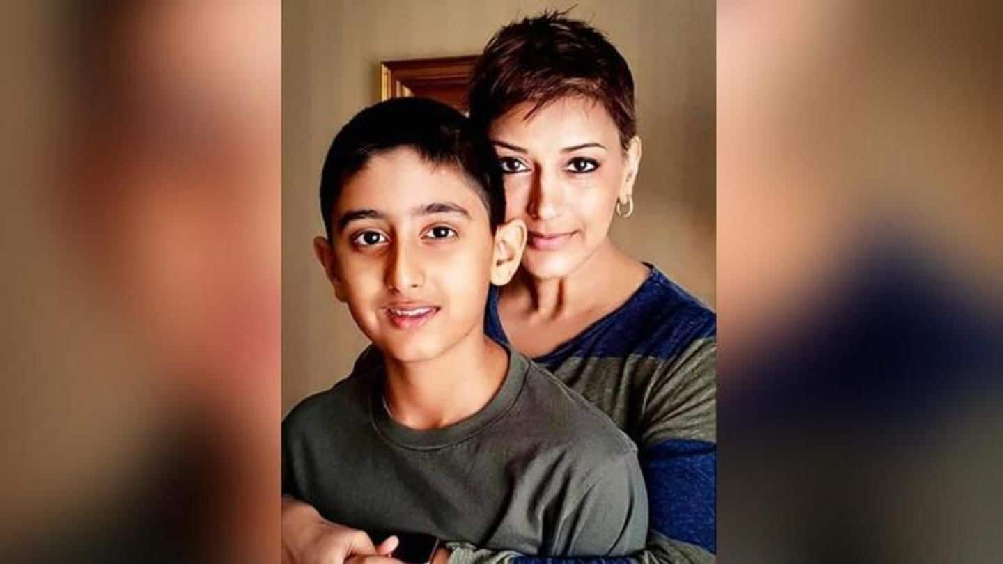 Breaking cancer news to Ranveer, wasn't easy for Sonali Breaking cancer news to Ranveer, wasn't easy for Sonali