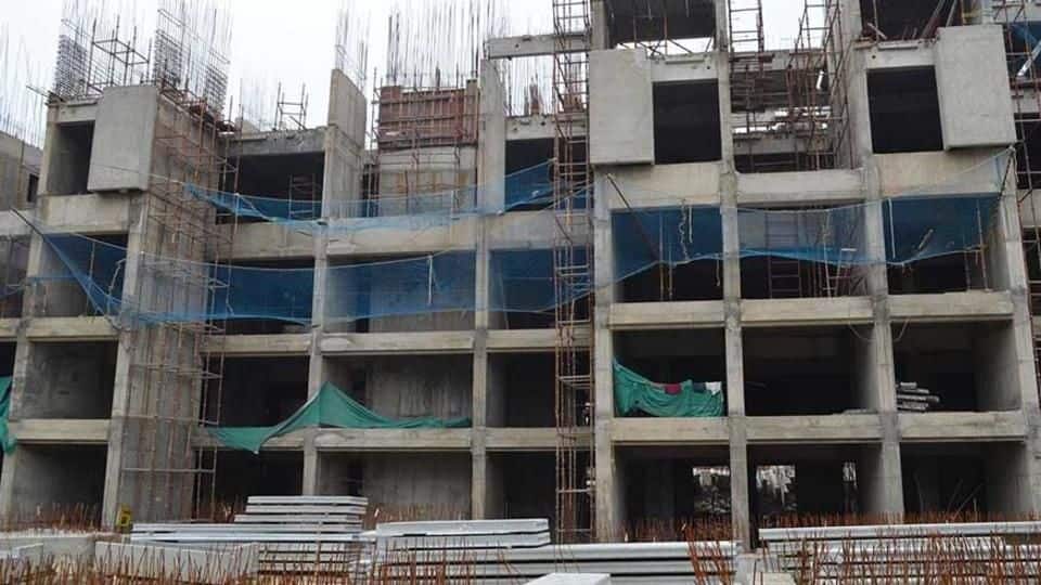 Noida: Amrapali builders refuse refund, cancer patient dies waiting