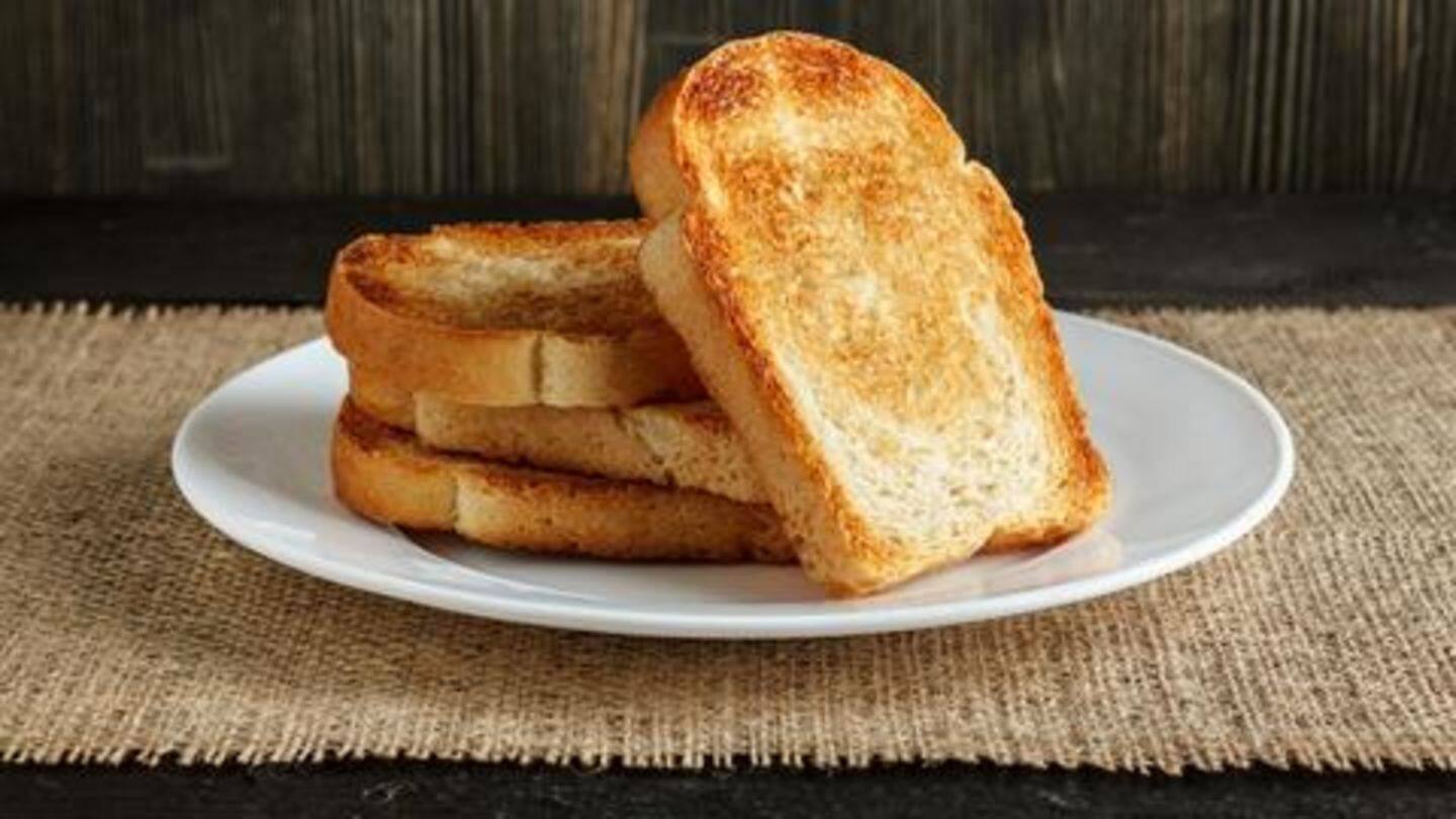 Scrambled eggs and toast Scrambled eggs and toast