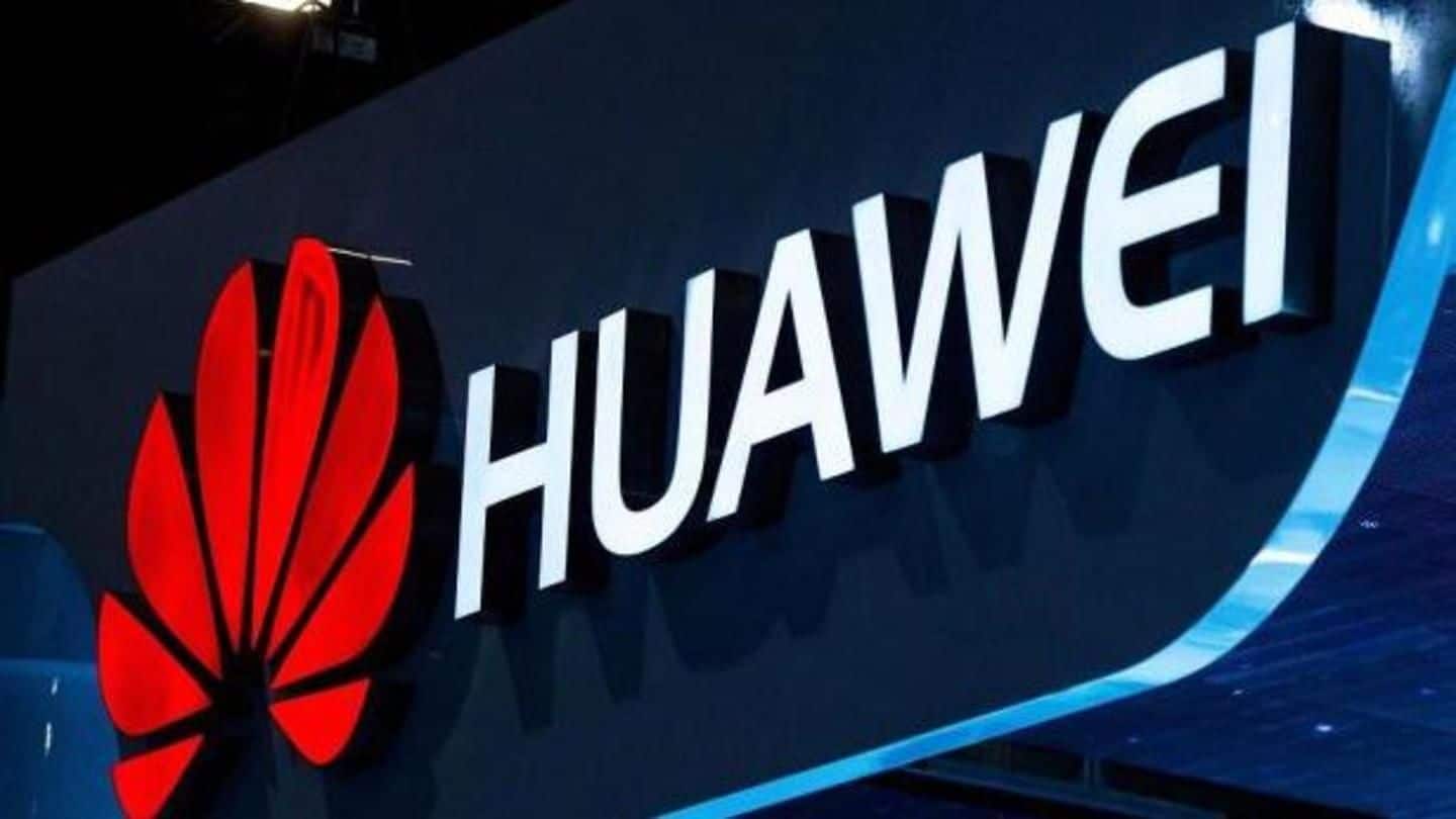 Huawei receives patent for a foldable smartphone