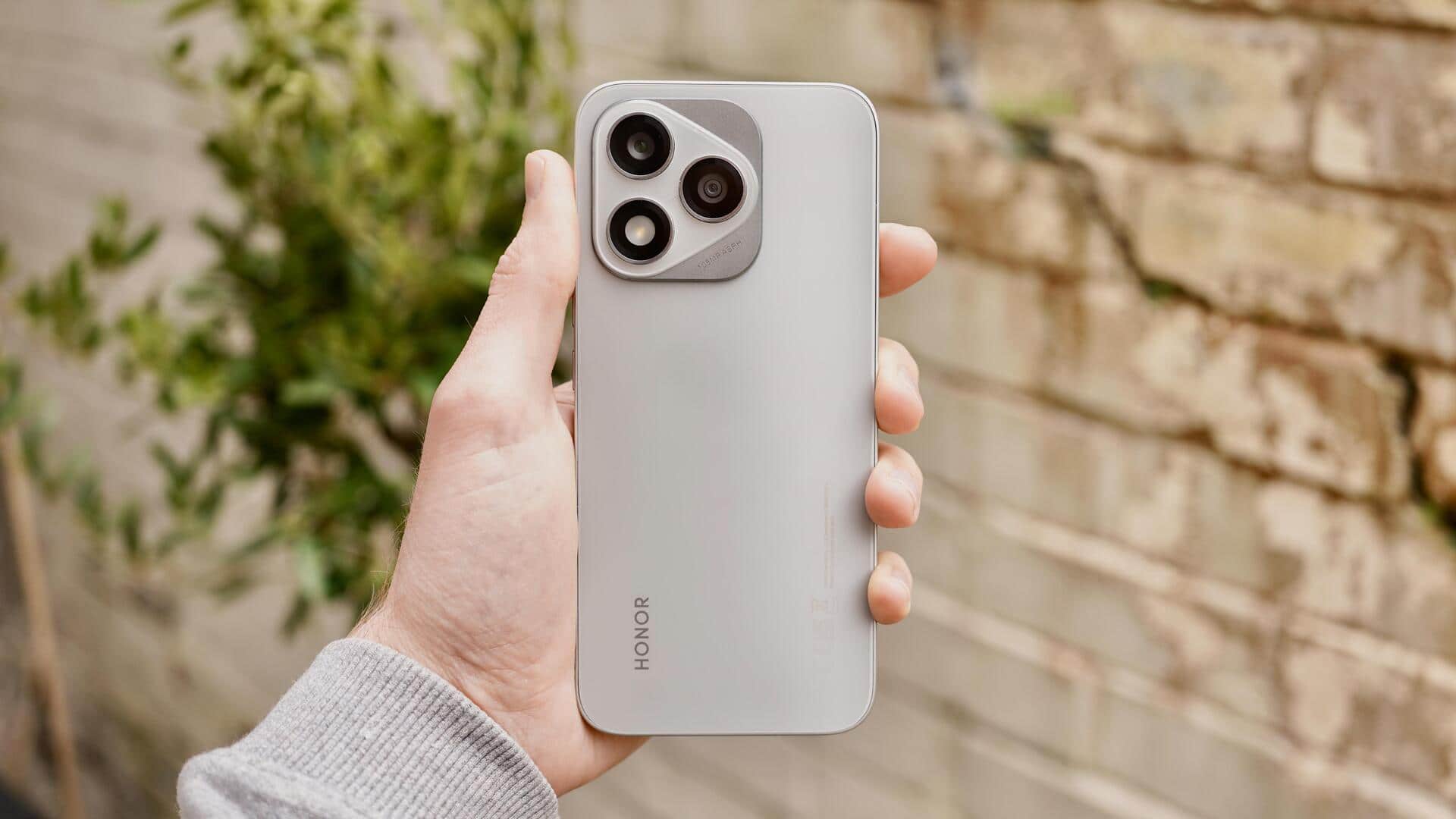 HONOR to kickstart smartphone production in India from November
