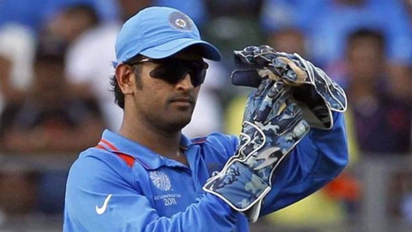 Shastri says management can't even think of removing MS Dhoni