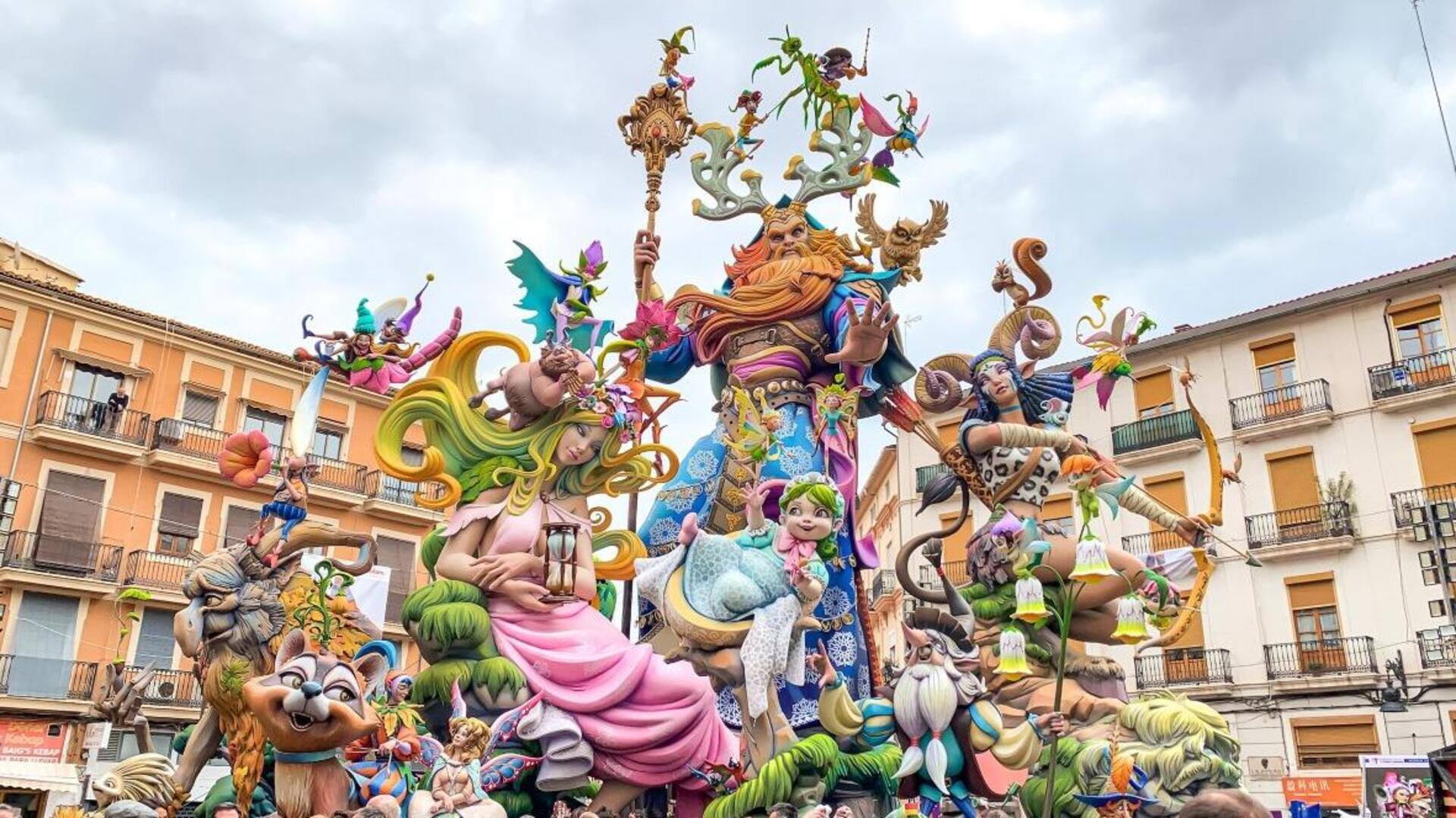 A guide to witnessing the best of Valencia's Fallas Festival