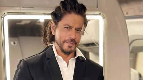 SRK flaunts rare ₹15cr Rolex watch at Joy Awards