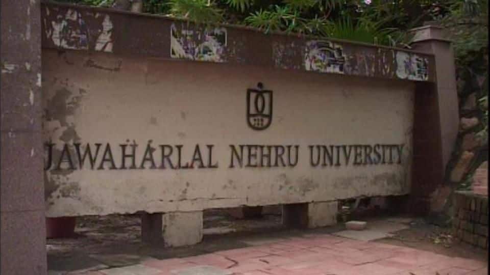 JNU makes 75% attendance compulsory; students stage protests