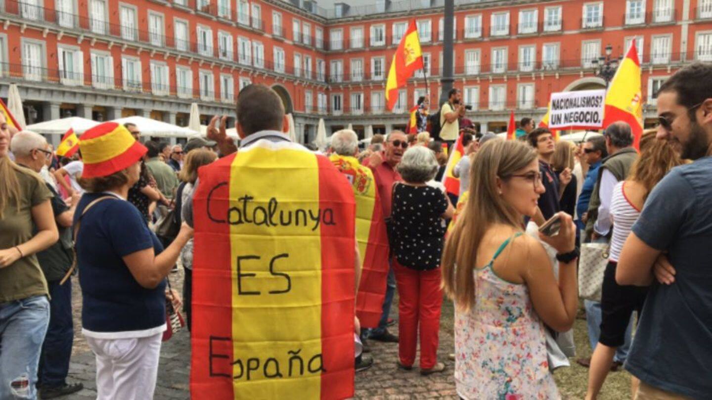Catalonia referendum: Thousands attend pro-unity rallies in Madrid
