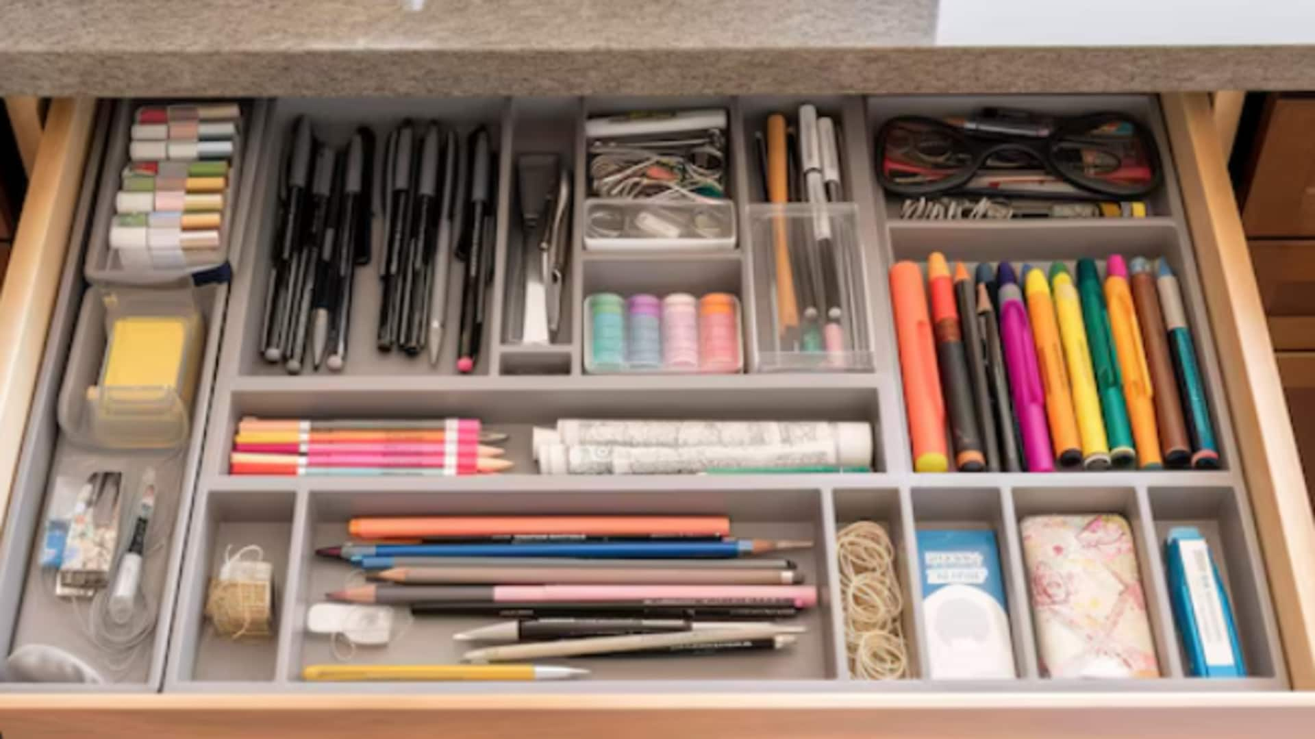 Reviving your stationery drawer for efficient creativity