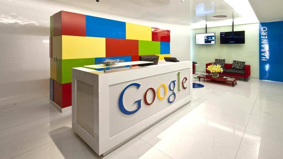 A brief glance at Schmidt's journey in Google A brief glance at Schmidt's journey in Google