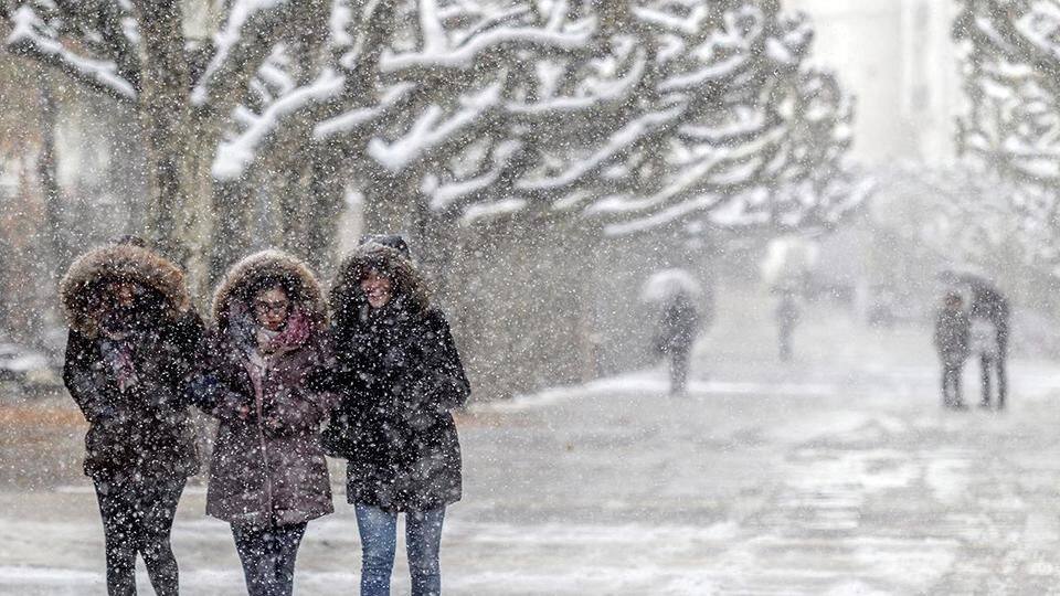 Europe under deep-freeze spell, 50 dead in a week