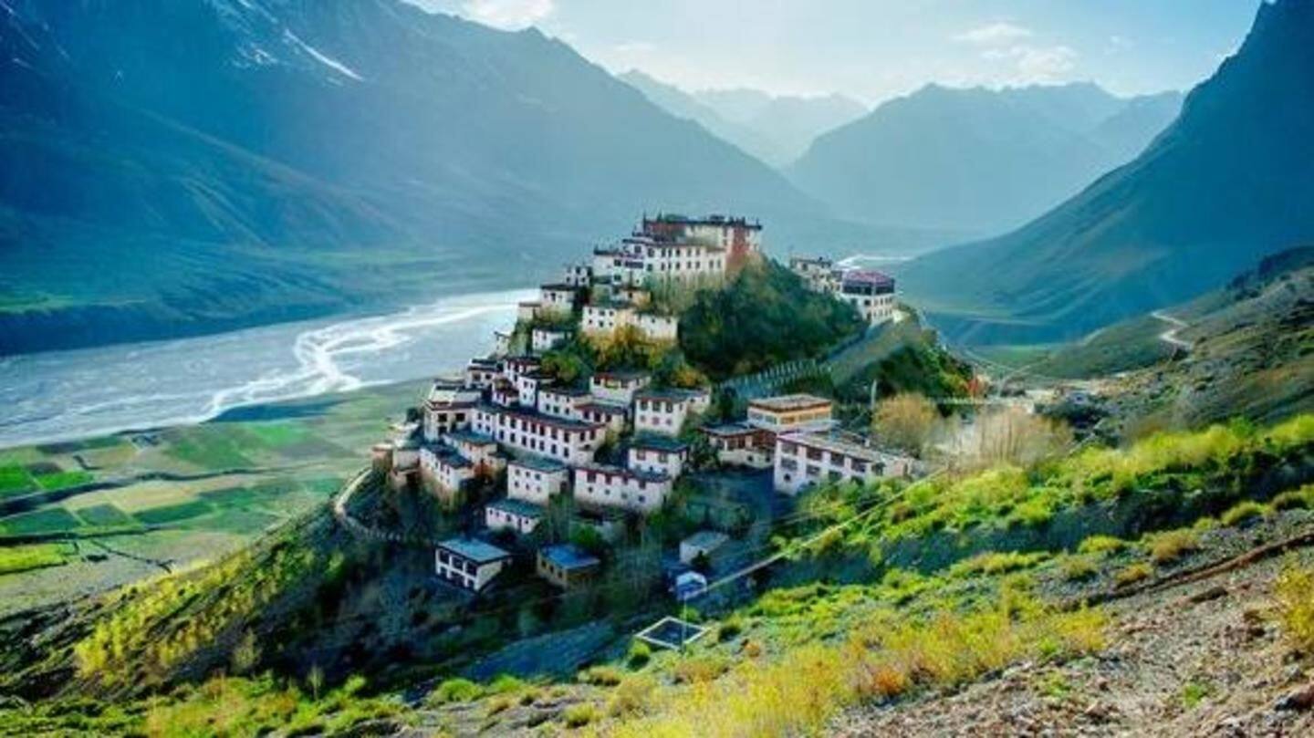 'With rising demand of apples, Ladakh to grow in importance' 'With rising demand of apples, Ladakh to grow in importance'