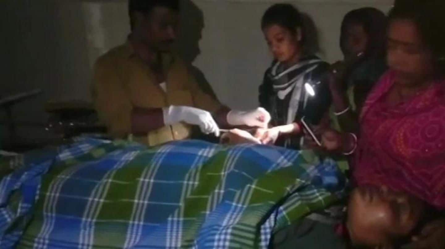Doctors at Bihar hospital conduct surgery in torchlight