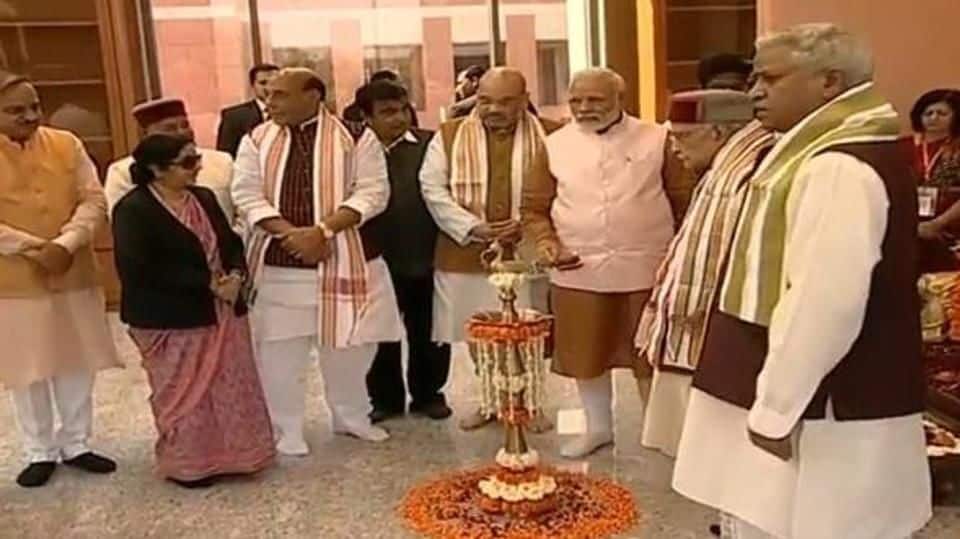 Modi inaugurates BJP's new headquarters at Delhi's DDU Marg