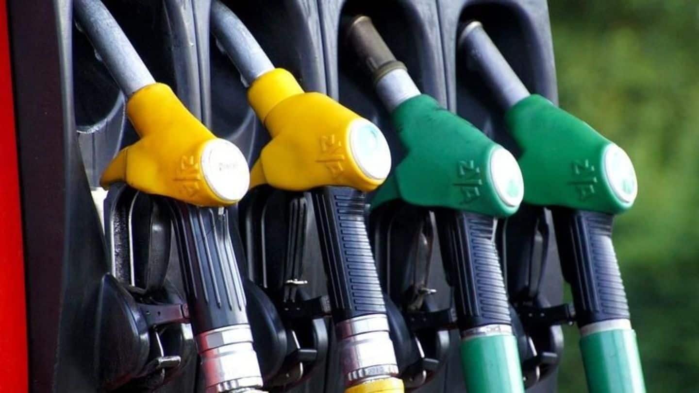 Gujarat: Petrol-price cut by Rs. 2.93, diesel by Rs. 2.72